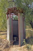 dunny;outside-toilet;bush-toilet;toilet