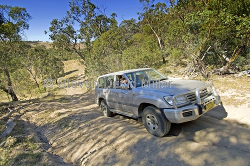 snowy wilderness;snowy mountains;snowy wilderness property;4wd;4WD;toyota 4wd;steven david miller;natural wanders