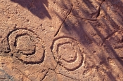ewaninga;ewaninga-rock-carvings-conservation-reserve;ewaninga-rock-carvings;ewaninga-petroglyphs;pet