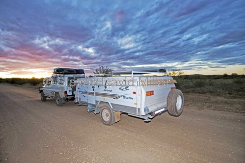 4WD;4wd;4wd towing camper trailer;camper trailer;dirt road