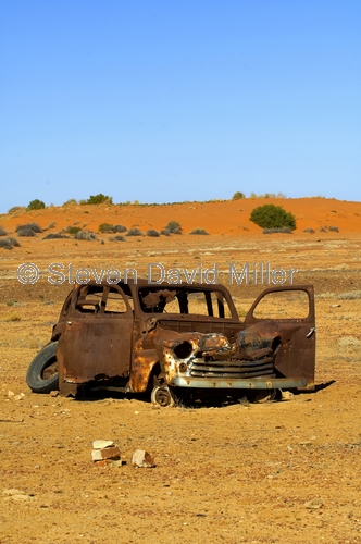 oodnadatta track;outback track;old ghan railway heritage trail;outback wreck;old car wreck;rusty car wreck