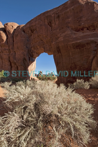 arches national park;arches;sandstone arch;sandstone monuments;american national park;national park;utah;sandstone plateau;moab;utah;the west;out west;western united states
