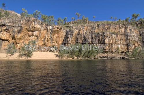 katherine river;katherine gorge;crocodile nesting area;nitmiluk national park;northern territory;northern territory national park;australian national park