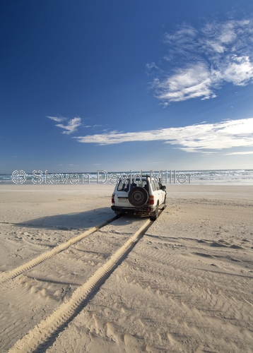 gunyah beach;coffin bay national park;south australian national park;australian national park;4WD on beach;beach driving;tyre tracks on beach;eyre peninsula