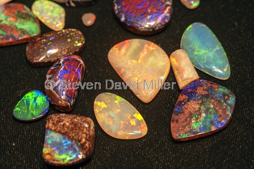 opal picture;opal;opals;opal gemstones;australian opals;coober pedy opals;cut opal stones;opal selection;coober pedy;andamooka;lightening ridge;colourful opals;colorful opals