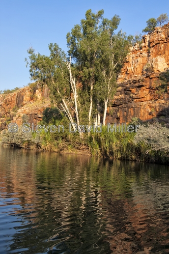chamberlain gorge;chamberlain river;el questro;the kimberley;kimberley;far north western australia;sandstone gorge;sandstone cliffs