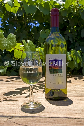 wine bottle;wine glass;windy creek winery;perth winery;perth wine tasting tours;perth;perth tourist attractions
