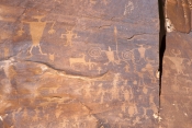 moab-area-rock-art;moab-rock-art;moab-area-petroglyphs;moab-petroglyphs;formation-period-petroglyphs